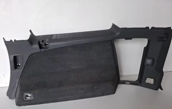 Volvo XC90 Trunk/boot lower side trim panel 39898395 1317104 10160