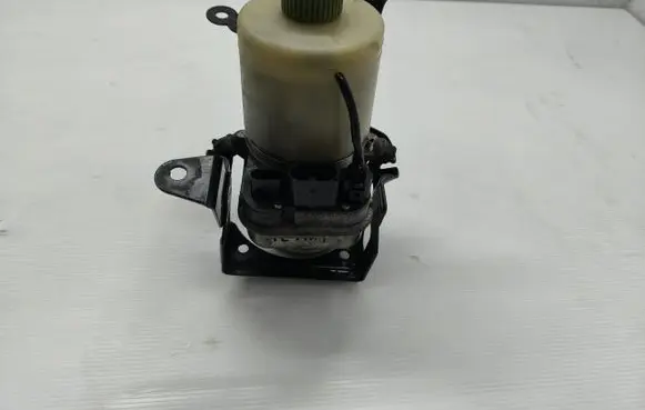 Seat Ibiza I (021A) Power steering pump 6Q0423156AB