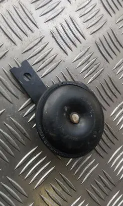 KIA Carens I Horn signal 28R000034