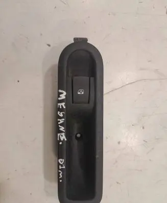 Renault Megane II Electric window control switch 156013870 21980