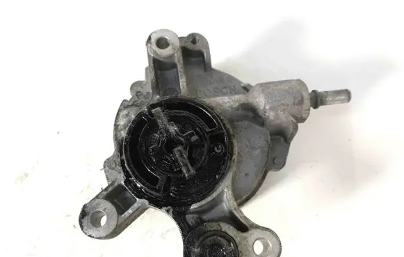 Citroen C5 Vacuum pump D155102
