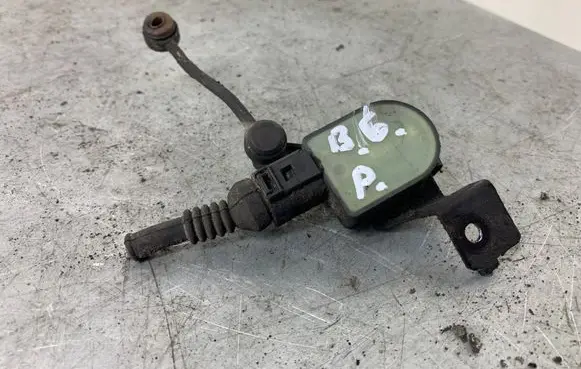 Volkswagen PASSAT B6 Headlight/headlamp level sensor 1T0907503