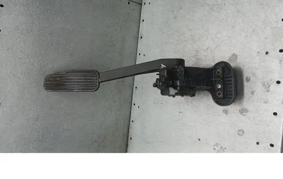 Volvo S60 Accelerator pedal position sensor 30666659