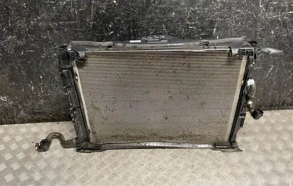 Mercedes-Benz E W213 Radiator set A0995003500