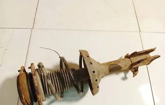 Subaru Legacy Front shock absorber/damper 