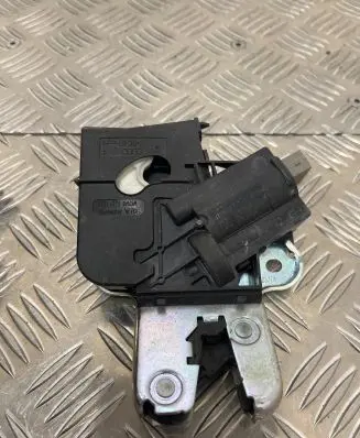 Audi A8 S8 D3 4E Tailgate/trunk/boot lock/catch/latch 4F5827505D