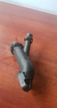 BMW 1 E81 E87 Engine coolant pipe/hose 7560130