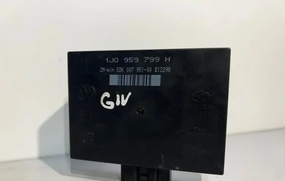 Volkswagen Golf IV Comfort/convenience module 1J0959799H 5DK00795100