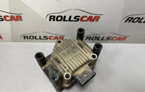 Volkswagen Caddy High voltage ignition coil 77030001 032905103E