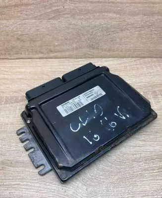 Renault Clio II Engine control unit/module ECU 8200108405 S110130074C