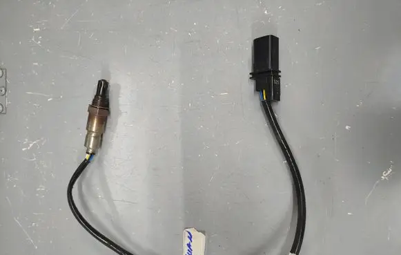 Volkswagen Tiguan Allspace Exhaust gas temperature sensor 03N906262A