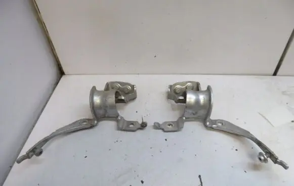 Audi A4 S4 B6 8E 8H Tailgate/trunk/boot hinge