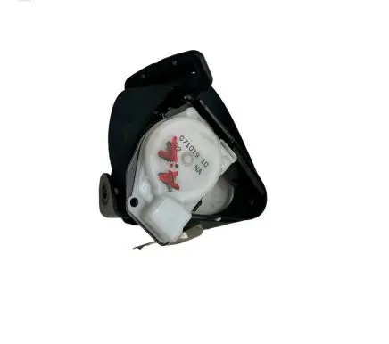 Mazda 3 II Rear seatbelt 0438090