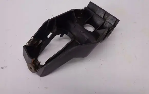Audi A4 S4 B6 8E 8H Fender mounting bracket 8E0853921B