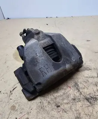 Ford Focus Front brake caliper A426X