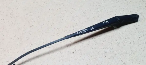 Front wiper blade arm