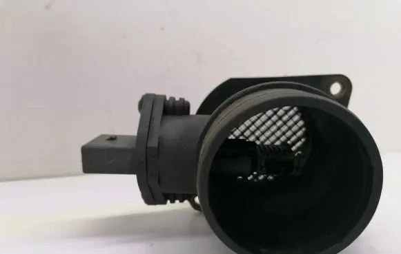Volkswagen Sharan Mass air flow meter 0280217121 06A906461