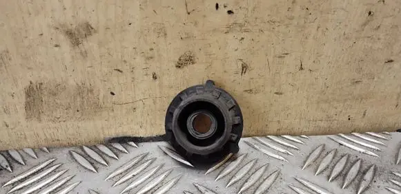 Hyundai ix35 Radiator mount bracket