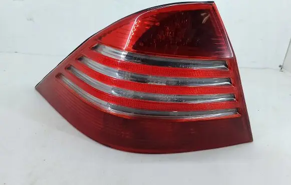 Mercedes-Benz S W220 Rear/tail lights