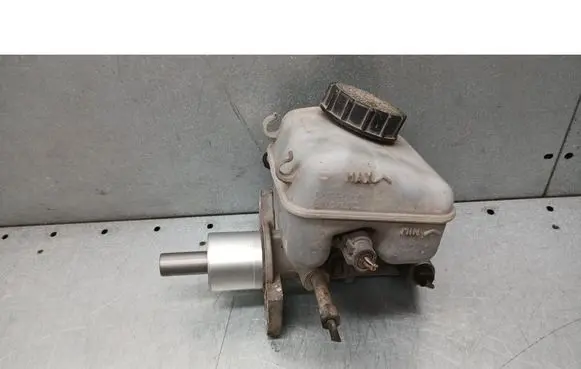 Opel Zafira A Master brake cylinder
