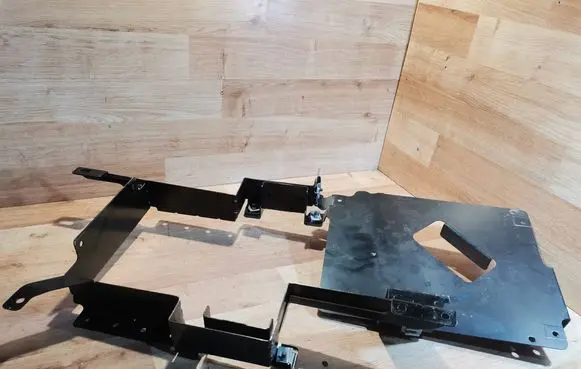 Battery bracket