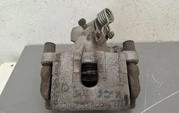 Ford Transit - Tourneo Connect Rear brake caliper 942