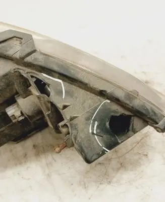 Mitsubishi Grandis Headlight/headlamp