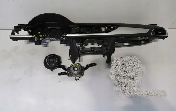 Audi A3 S3 A3 Sportback 8P Radio/GPS head unit trim 