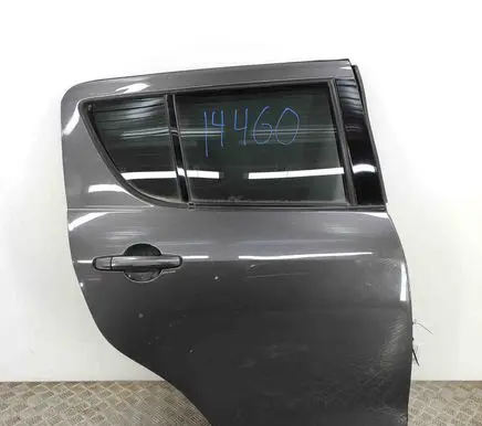 Suzuki Swift II Rear door 6800368L01