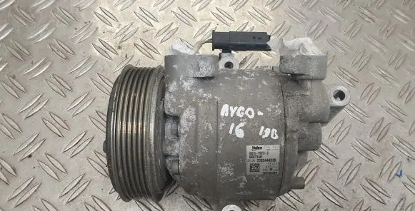 Toyota Aygo AB40 Air conditioning (A/C) compressor (pump) 88310YV010