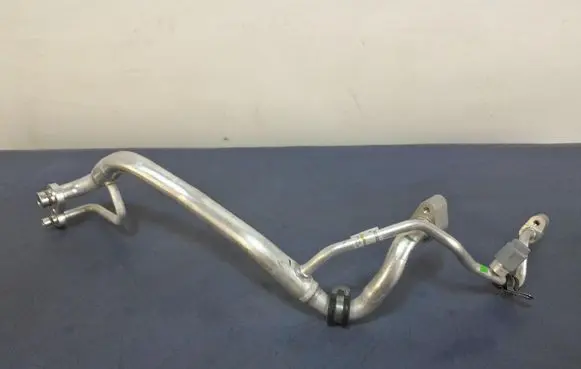 Dacia Jogger Air conditioning (A/C) pipe/hose 924403925R