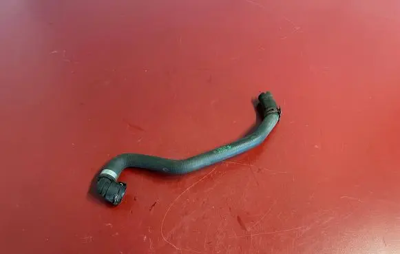 BMW X1 F48 F49 Engine coolant pipe/hose 7640014