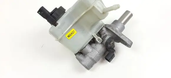 Volkswagen PASSAT CC Master brake cylinder 5N0945459A M2427