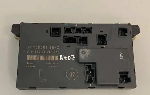 Mercedes-Benz CLS C219 Comfort/convenience module 2198200626 00005021