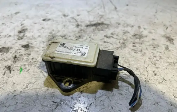 Opel Meriva B ESP acceleration yaw rate sensor 13267138 7040888 0265005748
