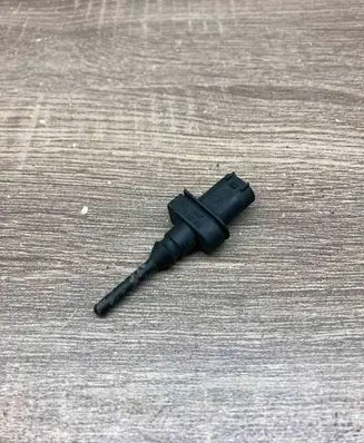 BMW 5 E60 E61 Outside/external air temperature sensor 8360625