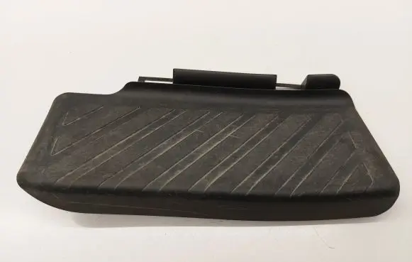 Volkswagen Golf VII Foot rest pad/dead pedal 5Q1864777B