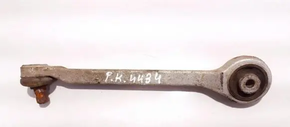Volkswagen PASSAT B5 Front lower control arm/wishbone