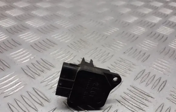 Mazda 2 Mass air flow meter 197400-2010