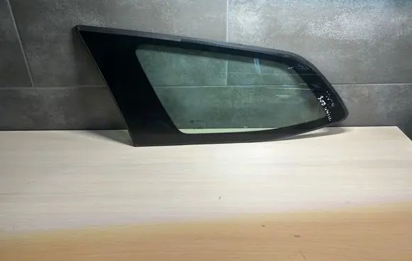 Peugeot 308 Rear side window E00025520C 43R00048