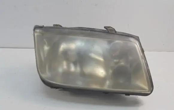 Volkswagen Bora Headlight/headlamp 96359800