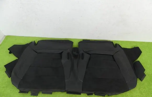 Ford Mustang VI Rear seat 