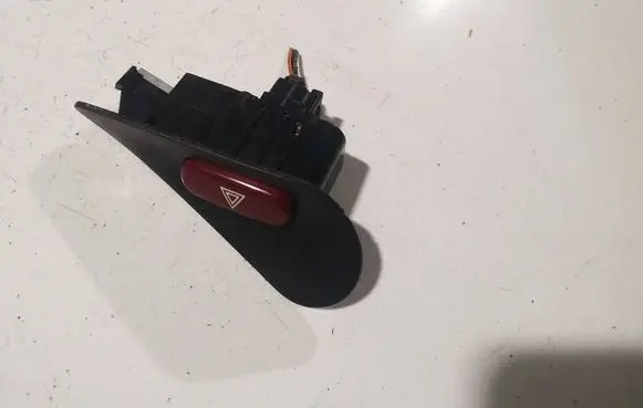 Hazard light switch