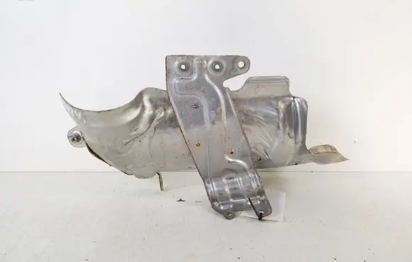 BMW X1 F48 F49 Other engine bay part 7618370