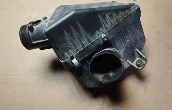 Honda Element Air filter box