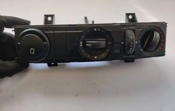 Mercedes-Benz Sprinter W906 Climate control unit 5HB00901102 C9955002 A9068300485KZ