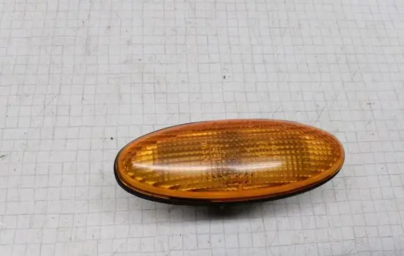 Mazda 626 Front fender indicator light 0464120