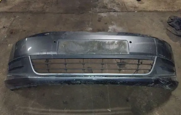 Volkswagen Sharan Front bumper LR7H
