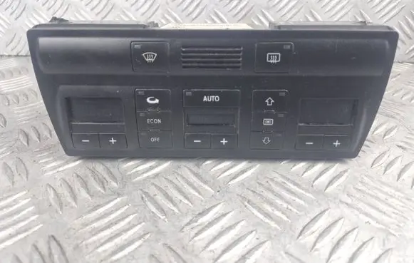 Audi A6 S6 C5 4B Climate control unit 4B0820043F D540001 5HB00760400