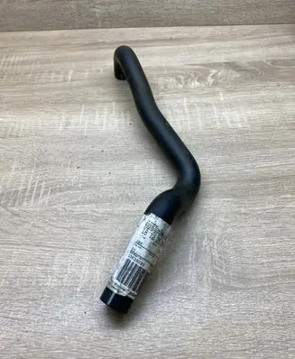 Volkswagen Transporter - Caravelle T4 Engine coolant pipe/hose 701819373L